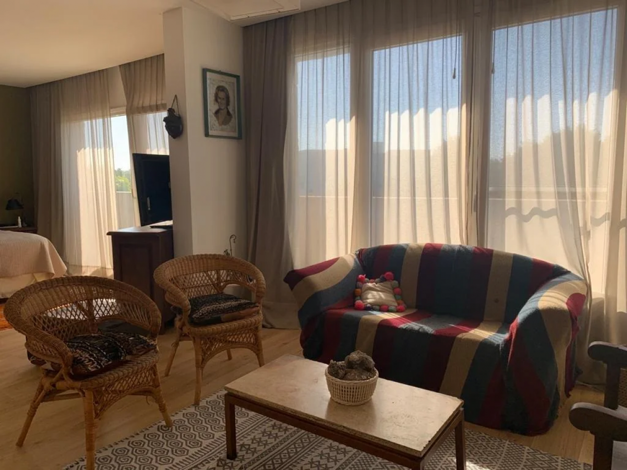 Moderna Casa en Venta Barrio Privado Rumenco