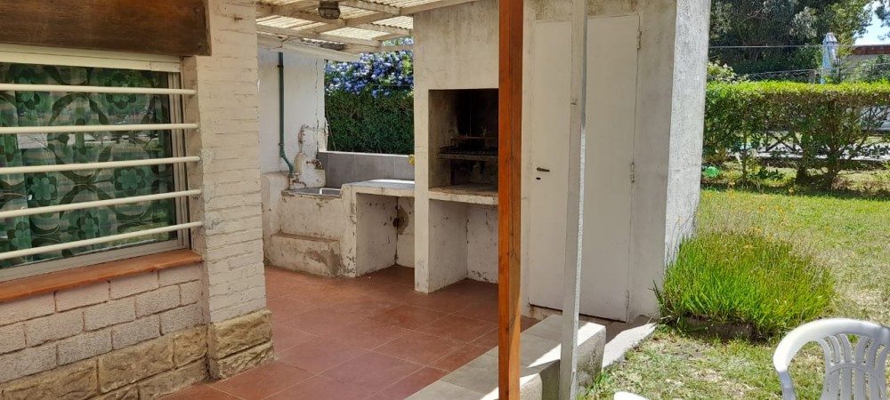 Casa En Venta En Los Acantilados