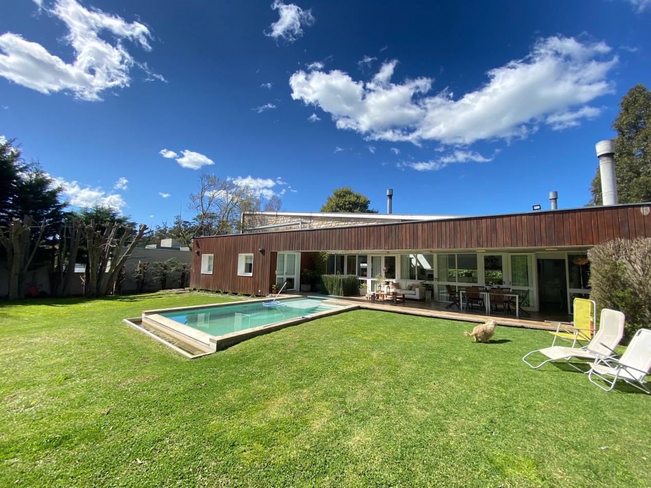 Casa en alquiler temporal en Bosque Peralta Ramos