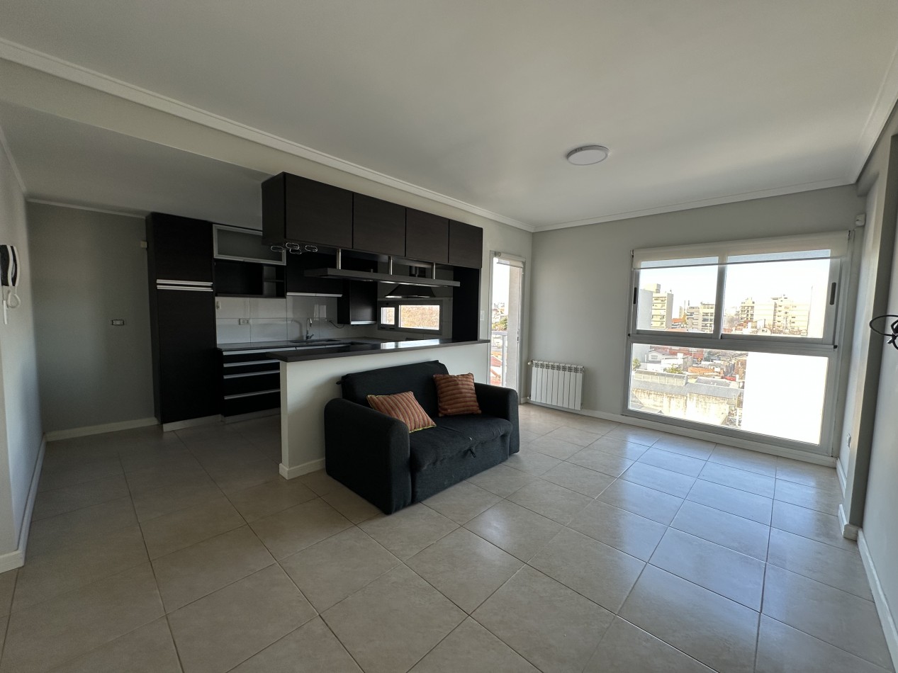 Departamento con terraza propia barrio Chauvin