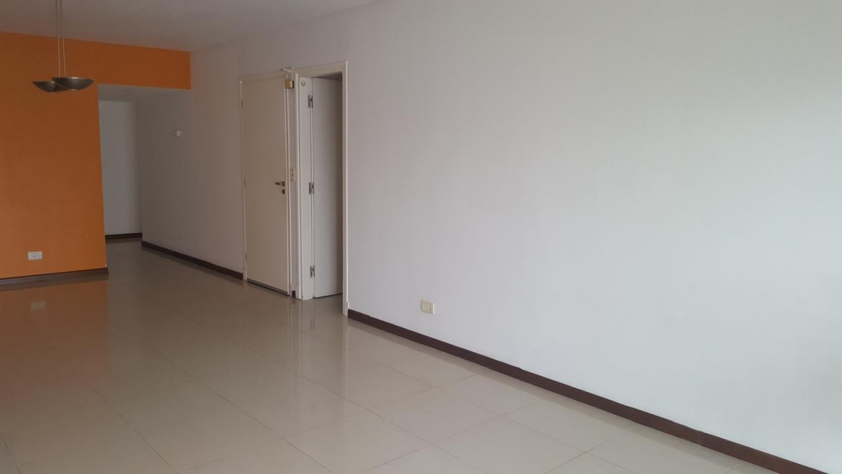 Departamento de 3 ambientes zona Plaza Mitre