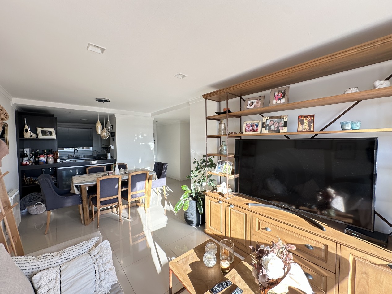 Departamento de 4 ambientes Barrio Chauvin