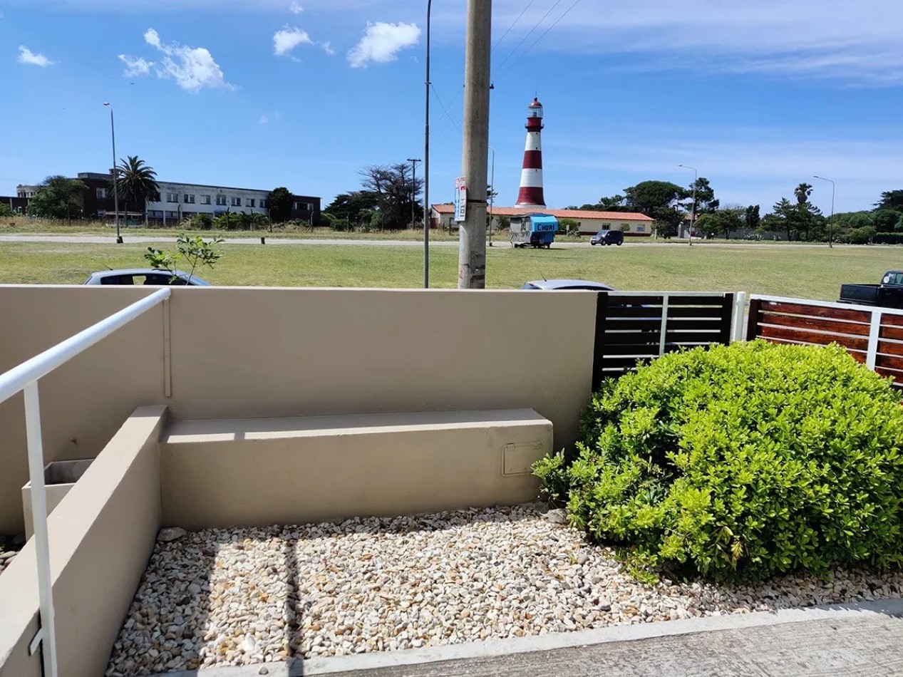 Departamento de 3 ambientes frente al faro
