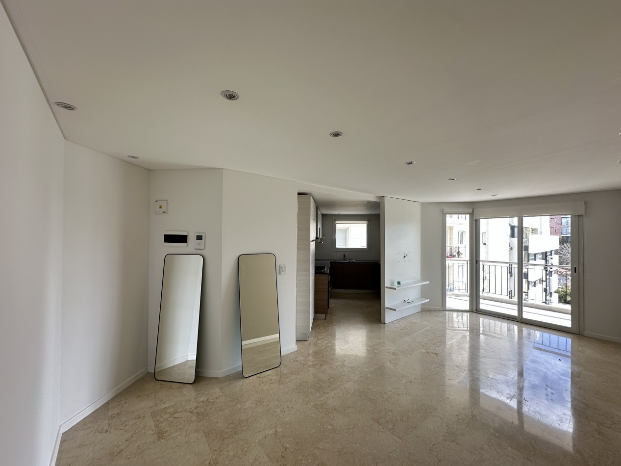 Departamento 3 ambientes en venta edificio Ripalda XX
