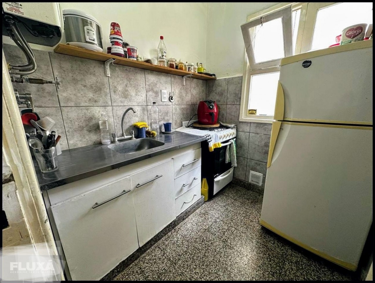 Departamento en venta de 2 ambientes zona Centro