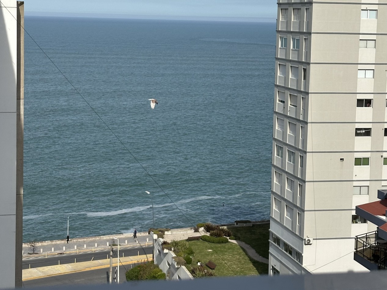 Departamento 3 ambientes en venta Playa Chica 