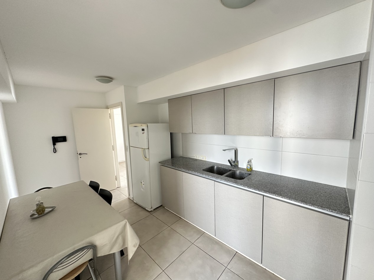 Departamento 3 ambientes en venta Playa Chica 