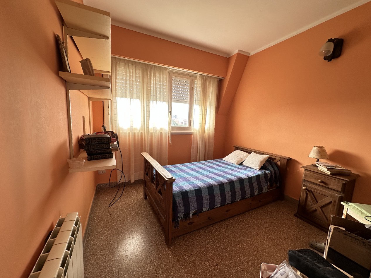 Casa de 4 ambientes en Punta Mogotes