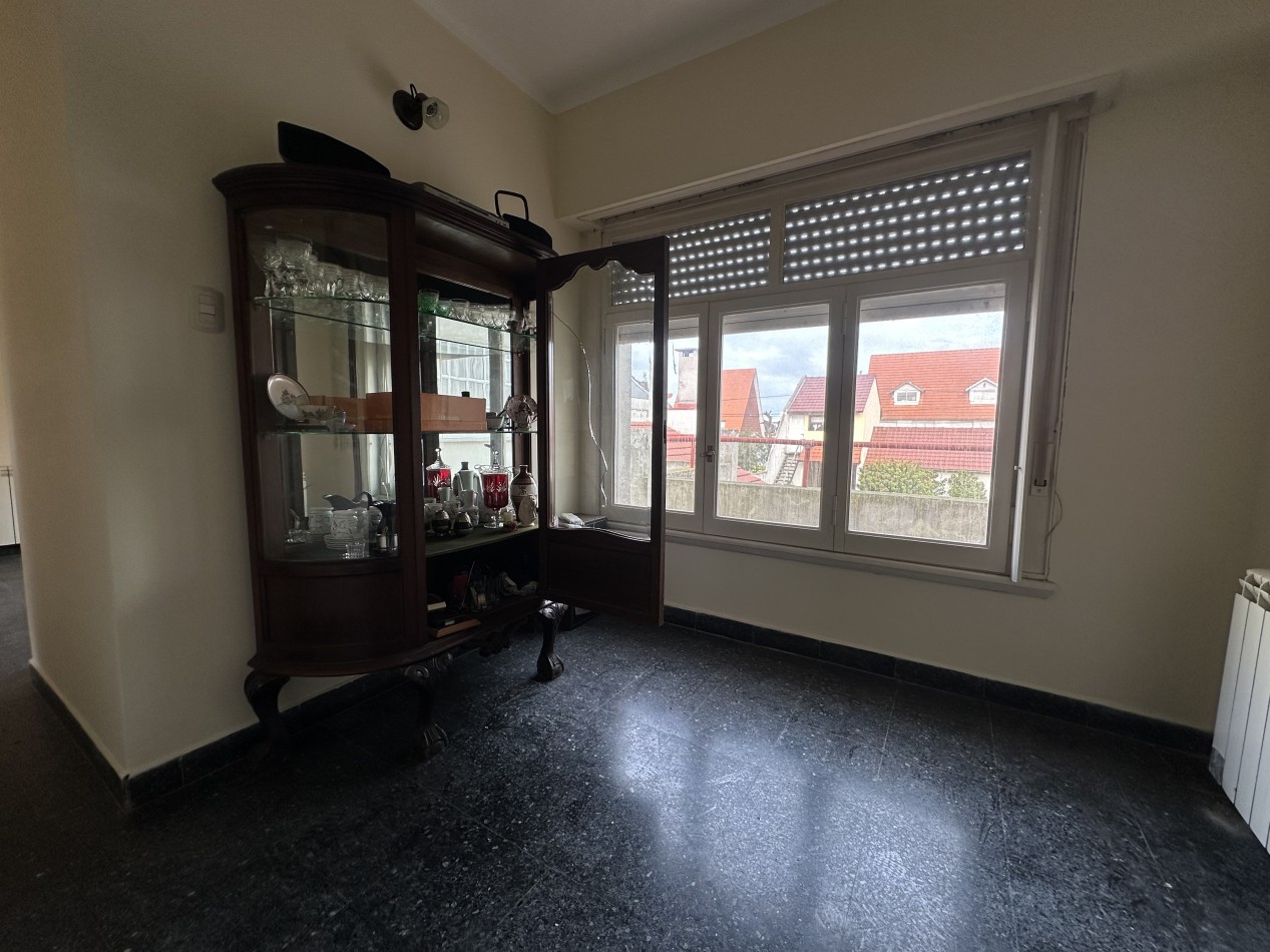 Casa de 4 ambientes en Punta Mogotes