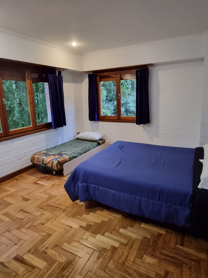 Casa en alquiler temporario en el Bosque.