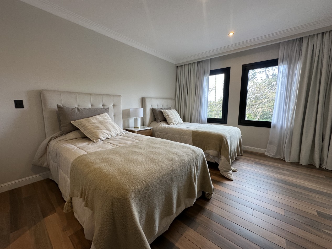 Casa en venta en Barrio Los Troncos