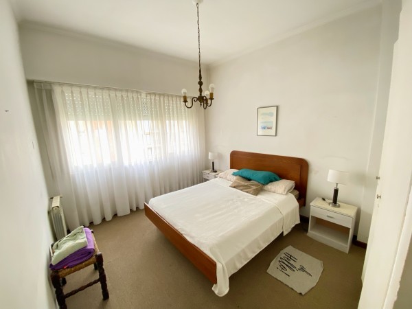 Departamento de 4 ambientes en venta Playa Grande