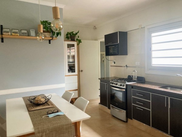 Chalet de 4 ambientes en barrio Chauvin