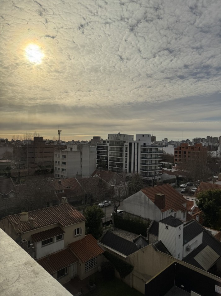 Departamento de 4 ambientes barrio Los Troncos