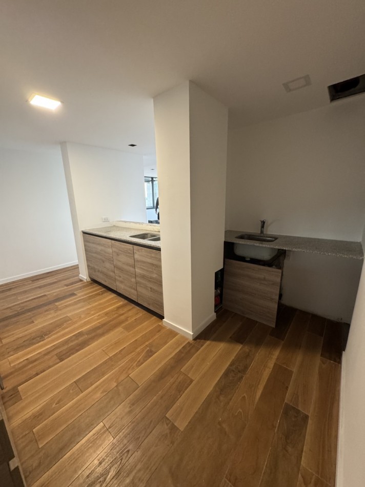 Departamento de 4 ambientes barrio Los Troncos