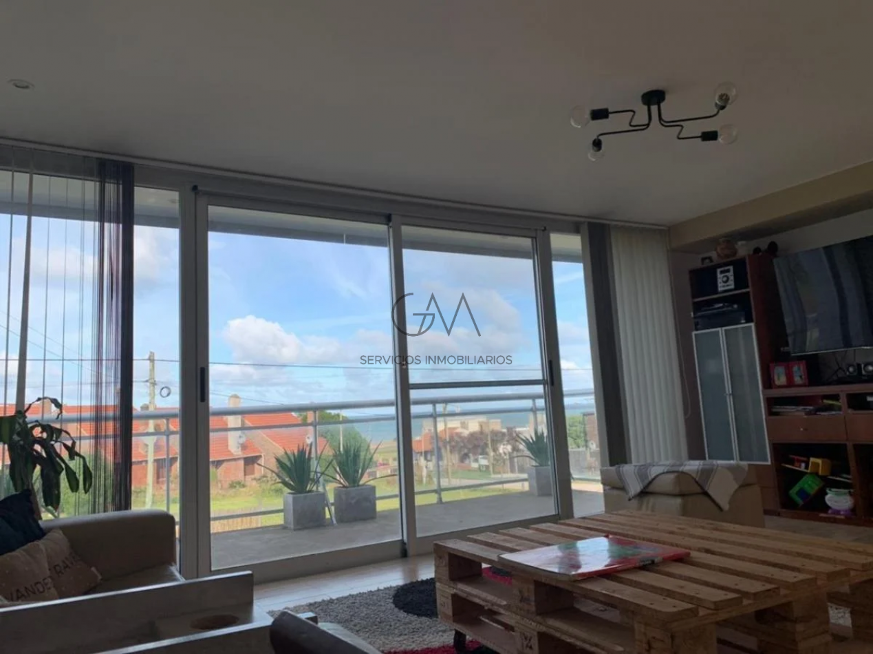 Casa en Alquiler Acantilados