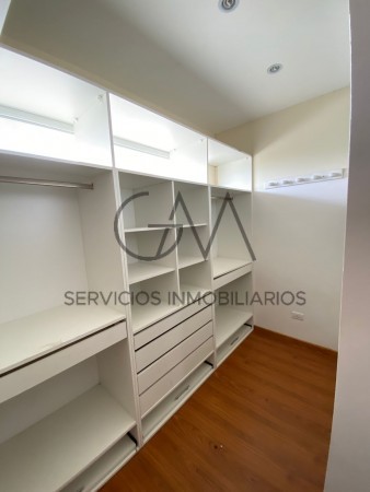 Espectacular Casa en venta Punta Mogotes