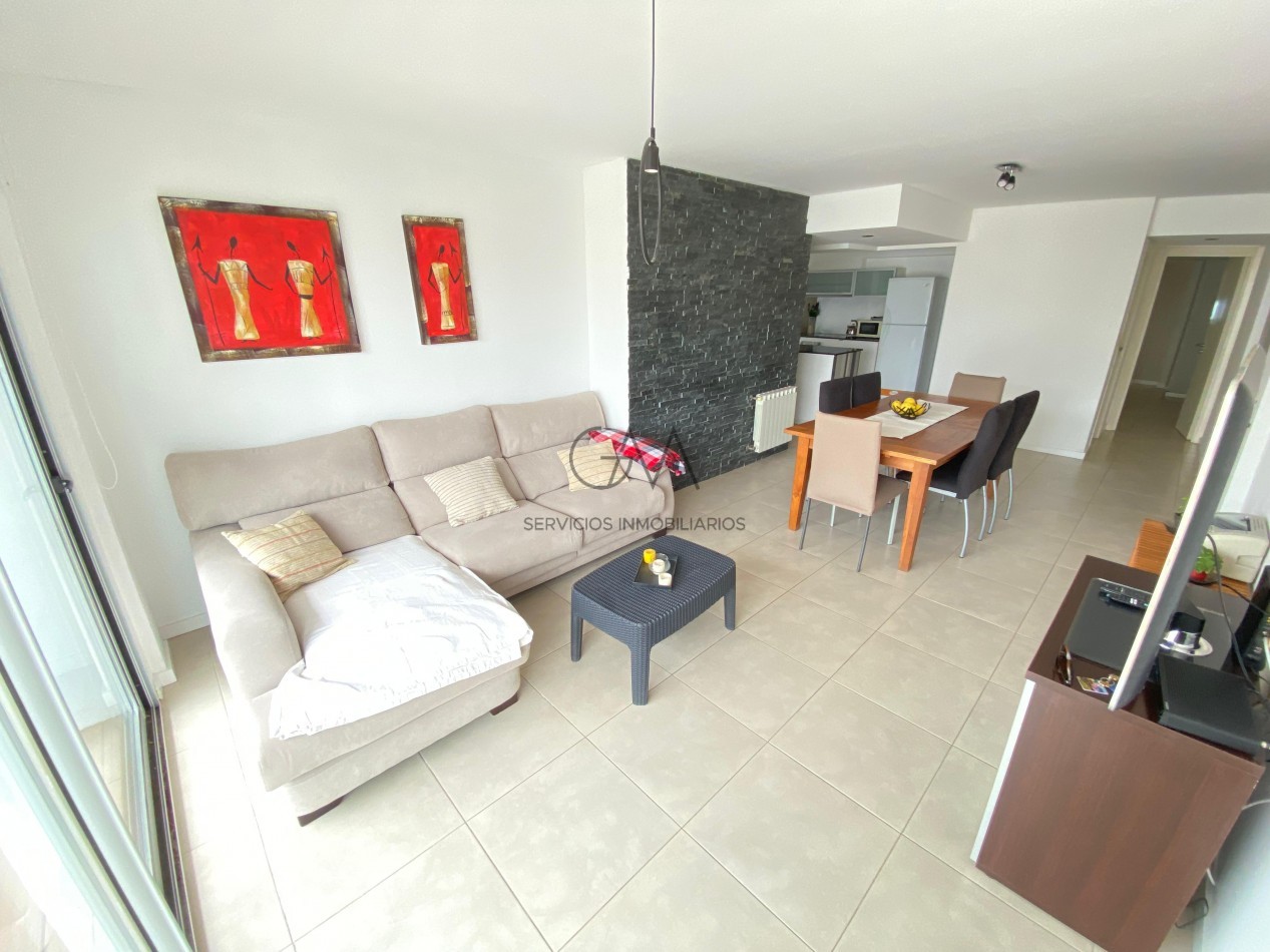 Semi-Piso de 4 ambientes con vista al mar