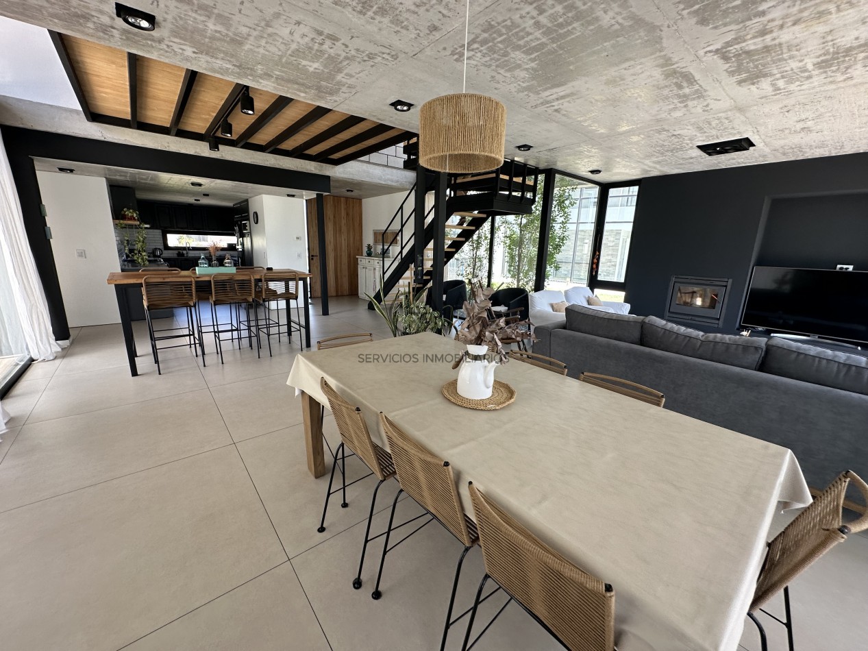 Casa en alquiler de temporada en Rumenco joven.