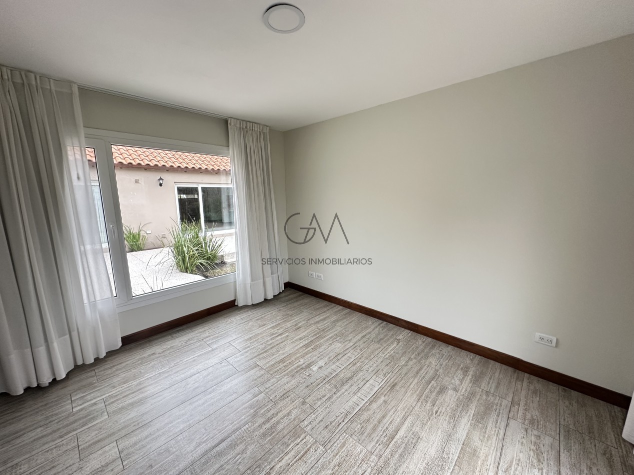 Casa en alquiler en Barrio Rumenco