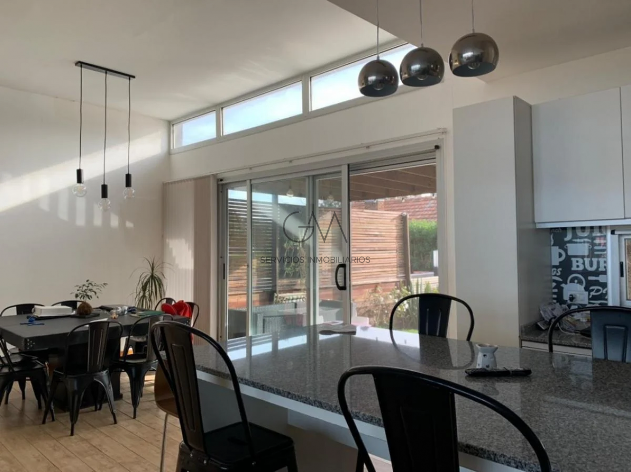 Casa en Alquiler Acantilados