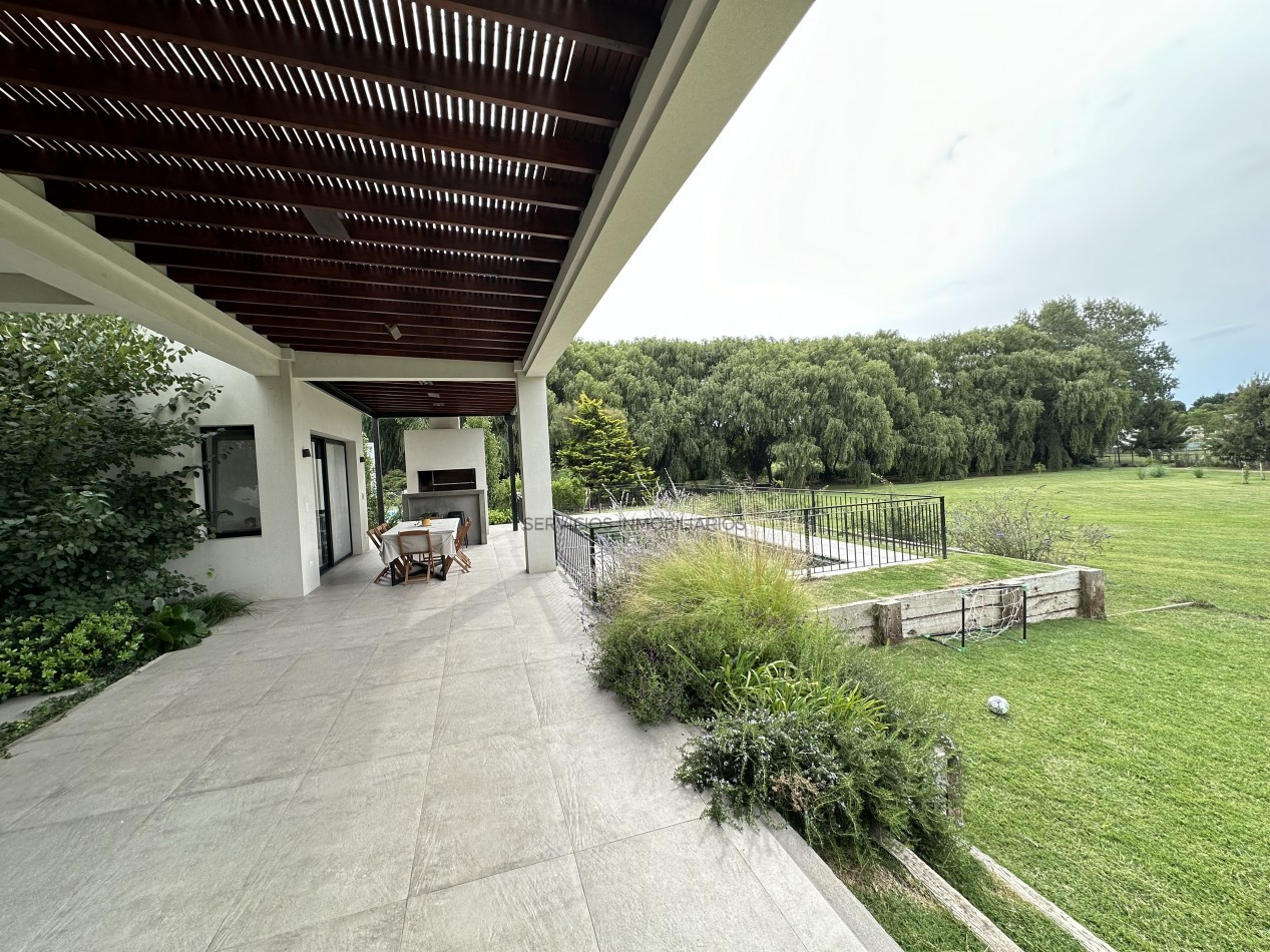 Casa de 5 ambientes en alquiler temporal