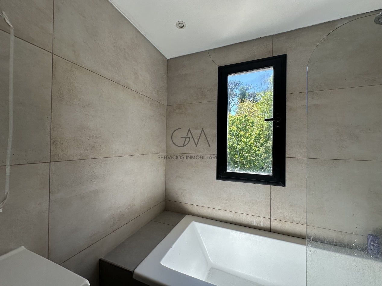 Casa en alquiler temporario en Bosque Peralta Ramos