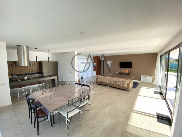 Casa  en alquiler