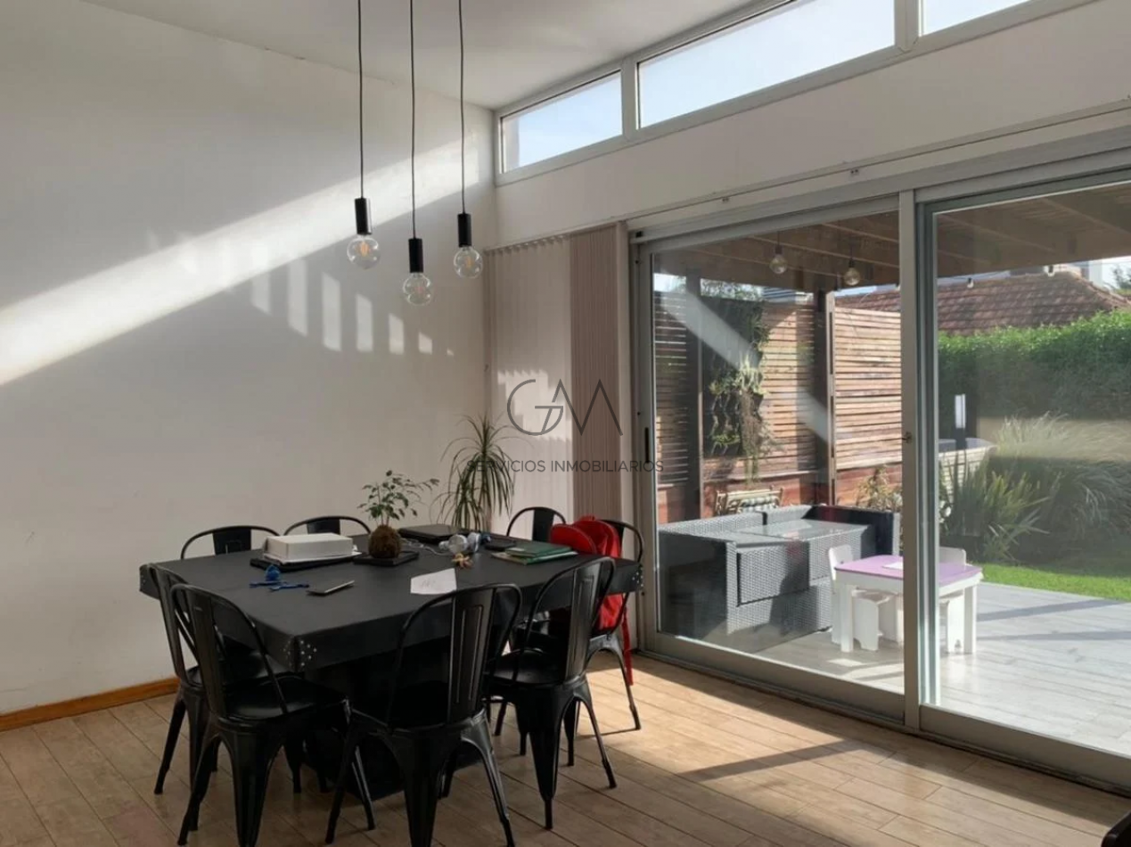 Casa en Alquiler Acantilados