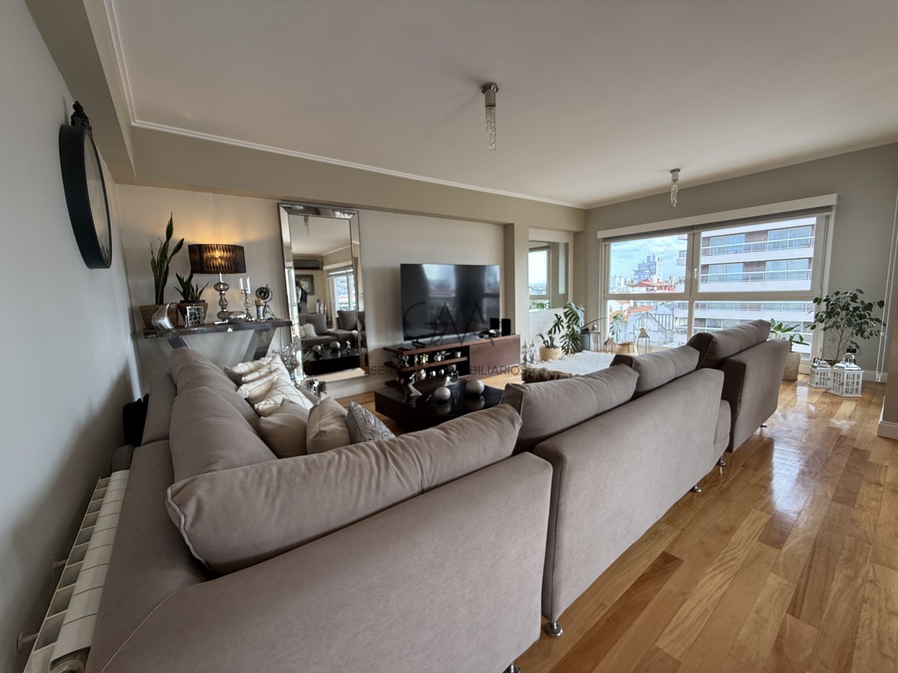 Departamento en venta Playa Varese 