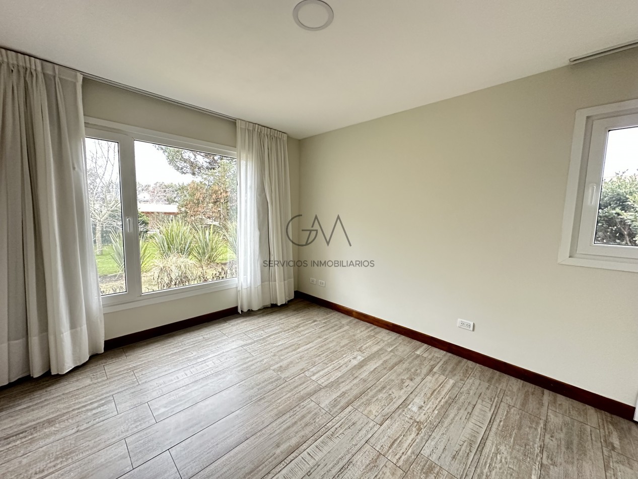 Casa en alquiler en Barrio Rumenco