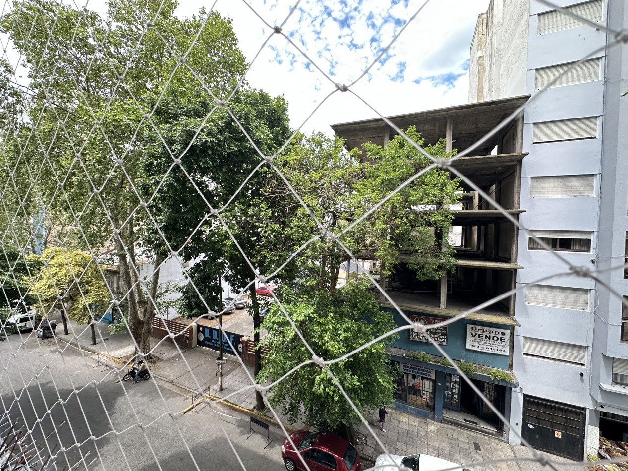 Monoambiente en venta zona Guemes