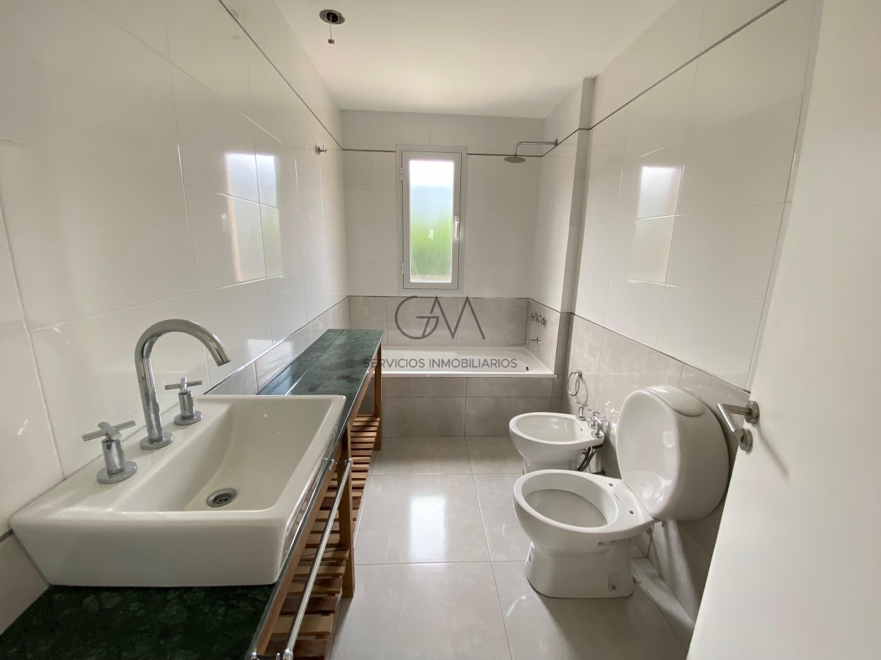 Casa en venta barrio privado Rumenco
