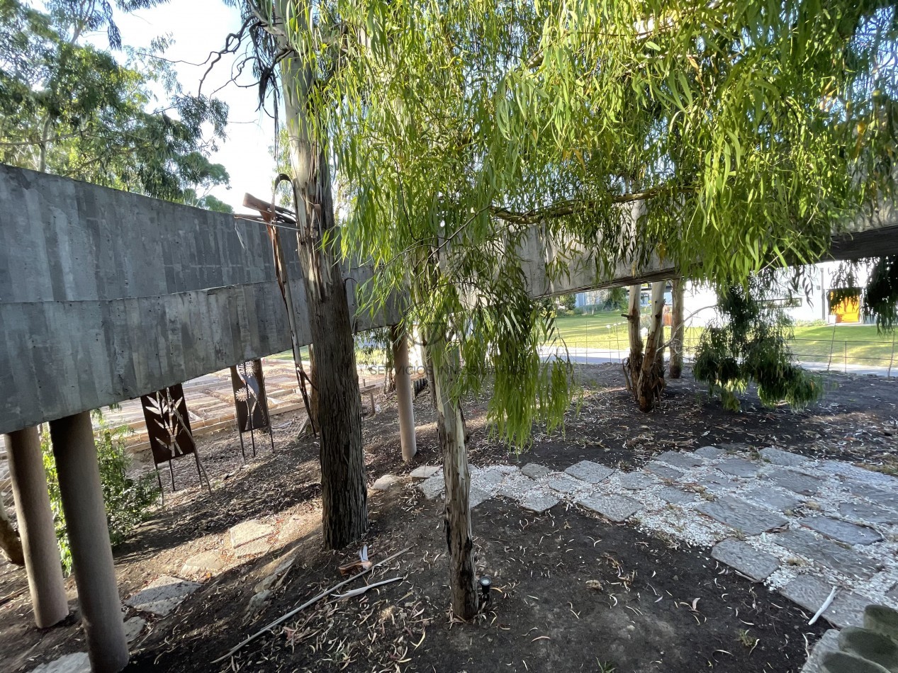 Increible casa en alquiler de 5 ambientes