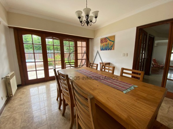 Espectacular Casa en venta Punta Mogotes