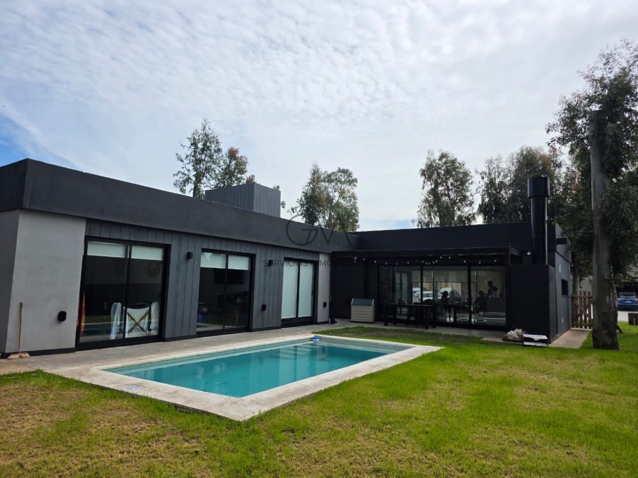 Casa en venta en Barrio Las Prunas