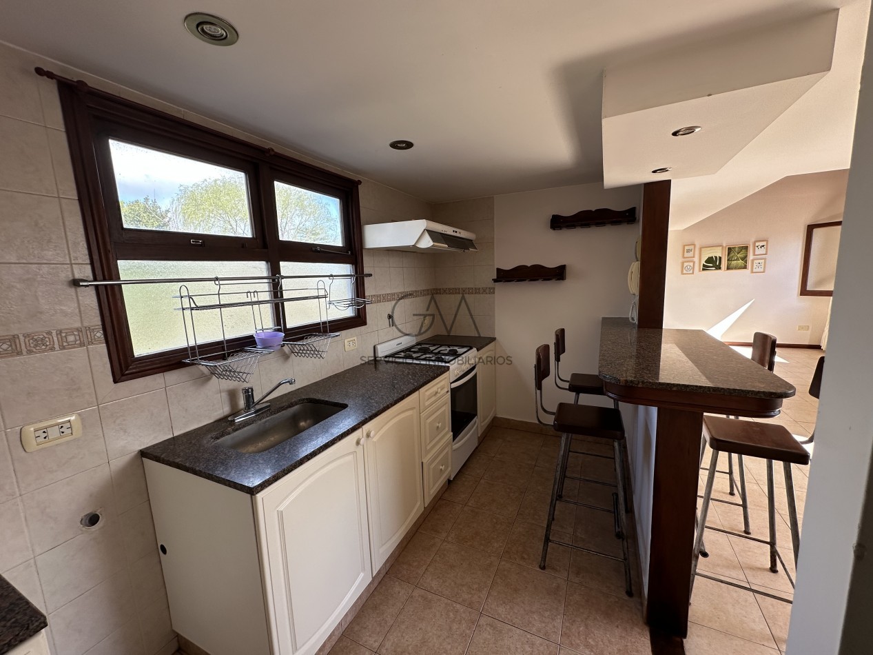 Departamento en alquiler barrio Villa Primera