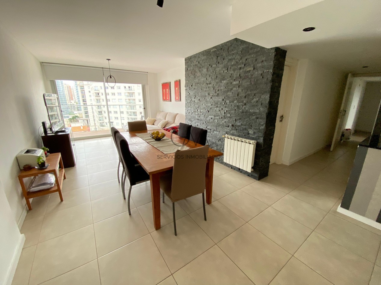 Semi-Piso de 4 ambientes con vista al mar