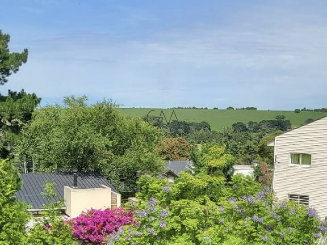 Casa en venta en Sierra de los Padres