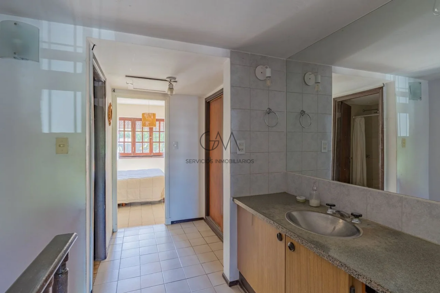 Casa de 4 ambientes en Venta