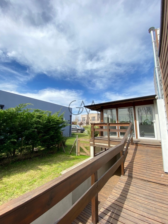 Casa en venta barrio privado Rumenco