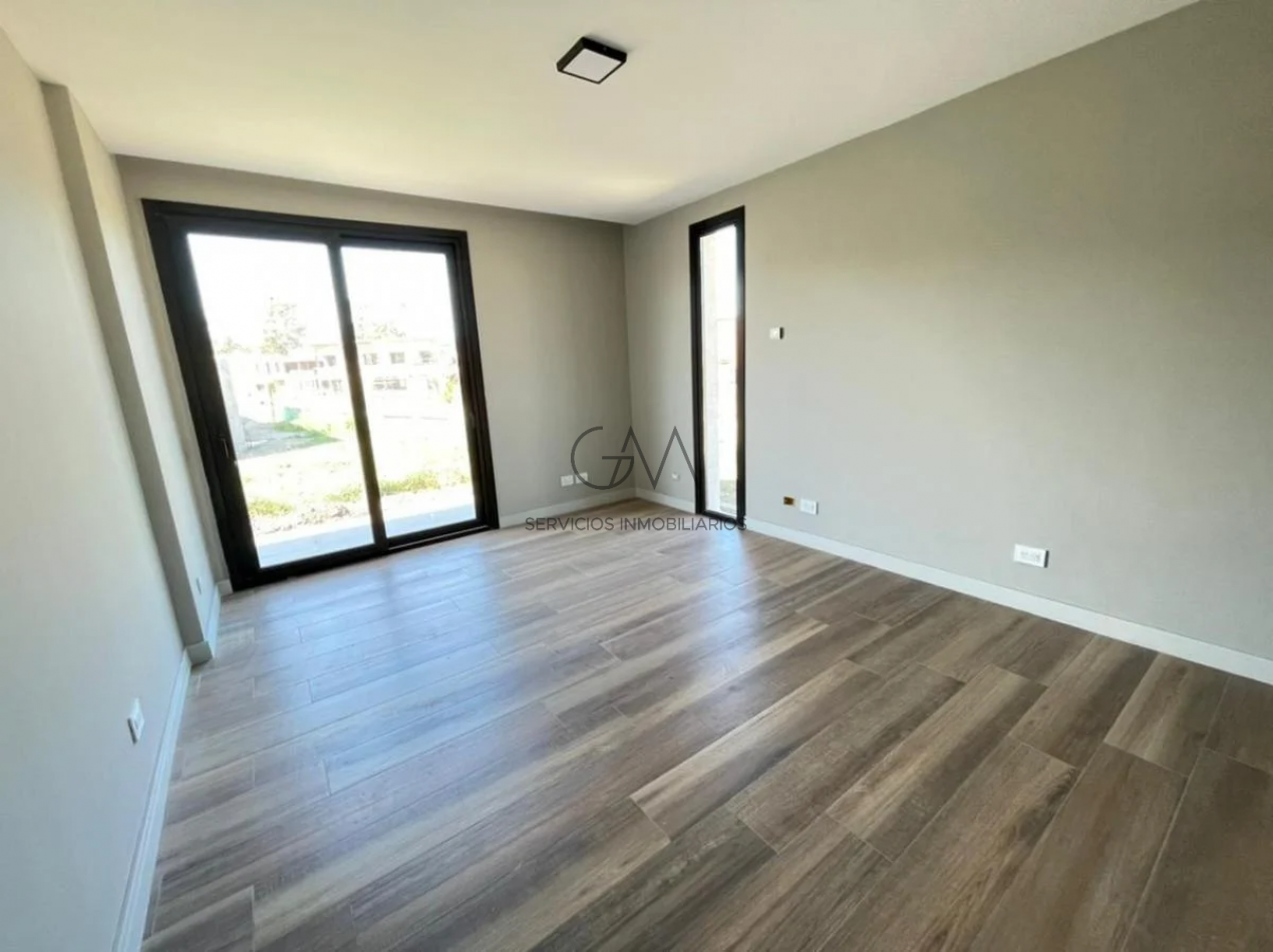 Casa en Alquiler Rumenco Joven