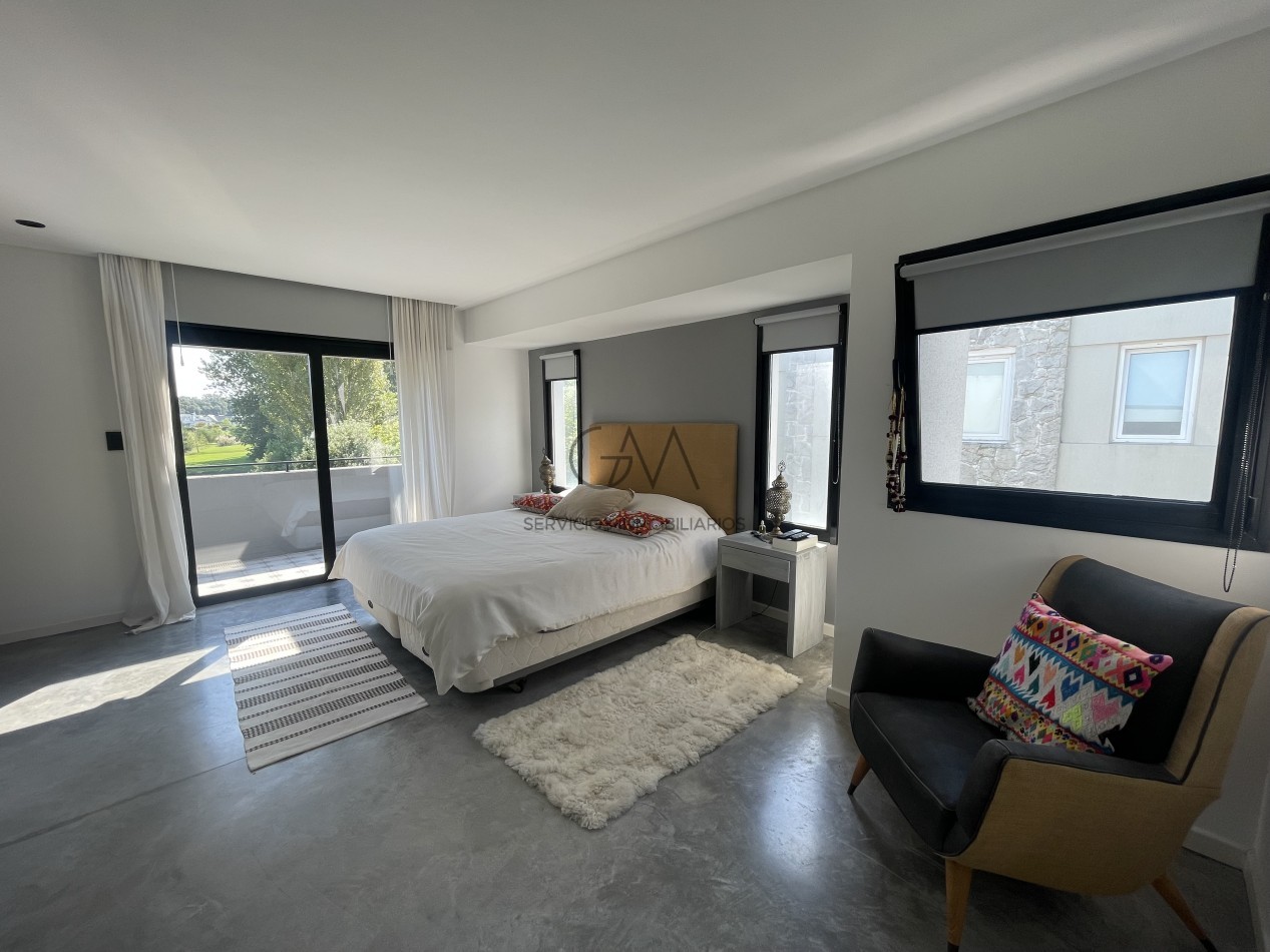 Casa en Venta Barrio Privado Rumenco