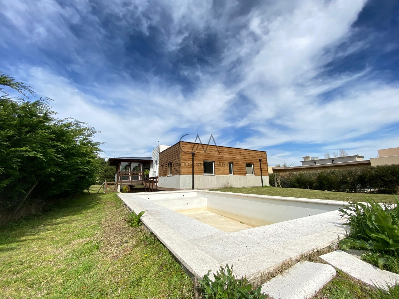 Casa en venta barrio privado Rumenco