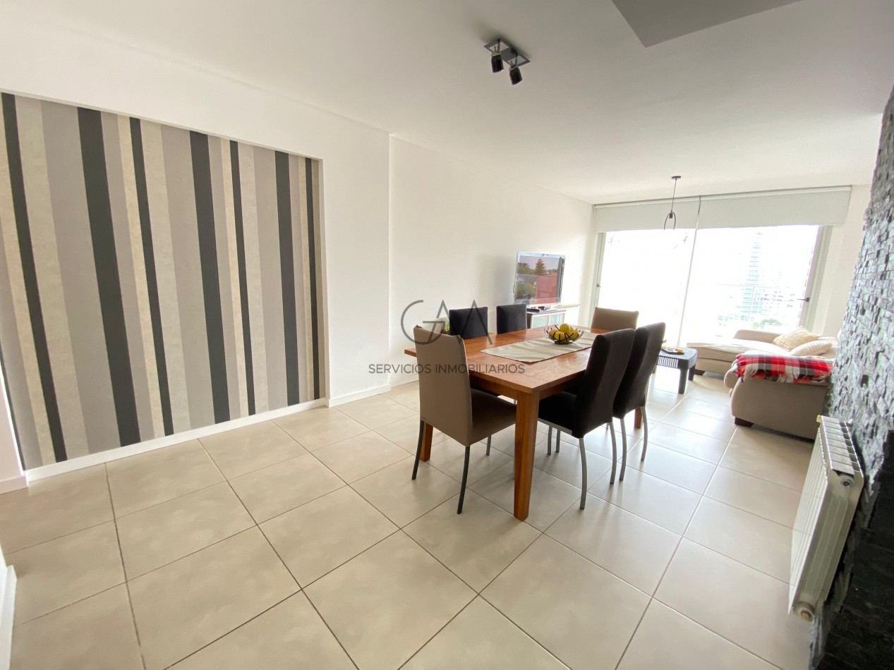 Semi-Piso de 4 ambientes con vista al mar