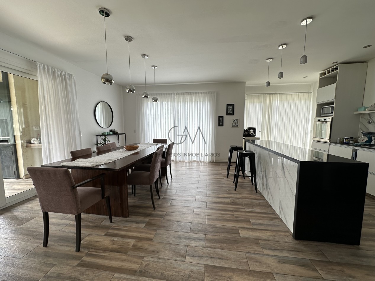 Casa en alquiler en Barrio Rumenco