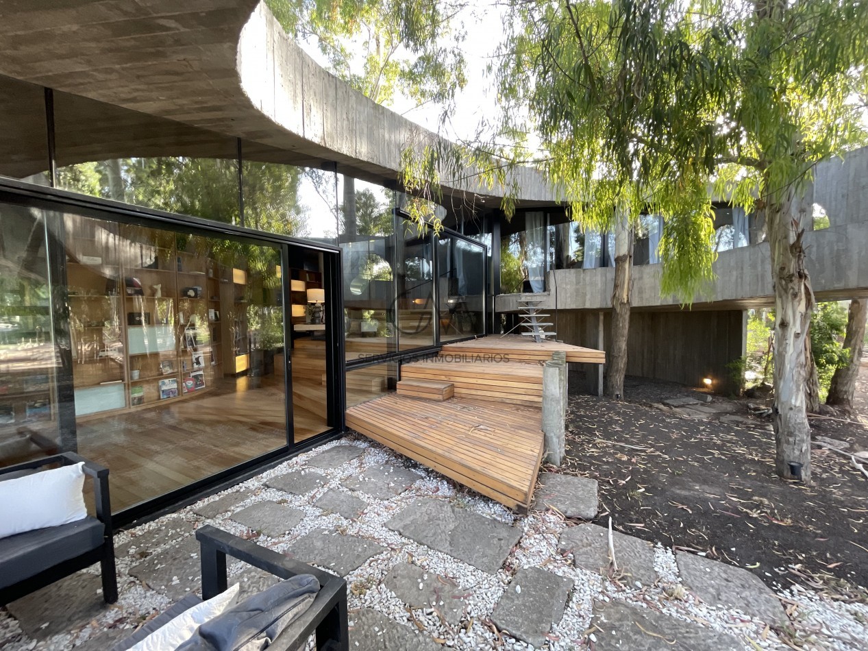 Increible casa en alquiler de 5 ambientes