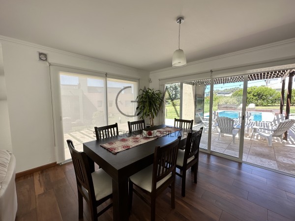 Casa en alquiler temporal en Arenas del Sur