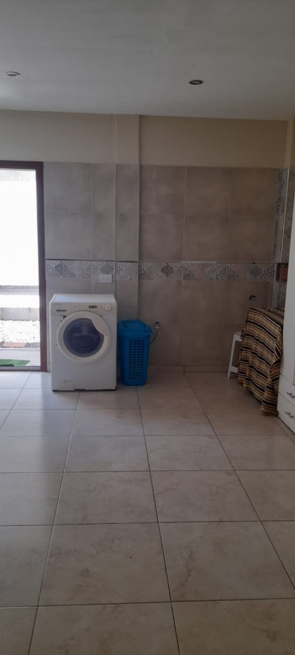 Casa en venta de 4 ambientes