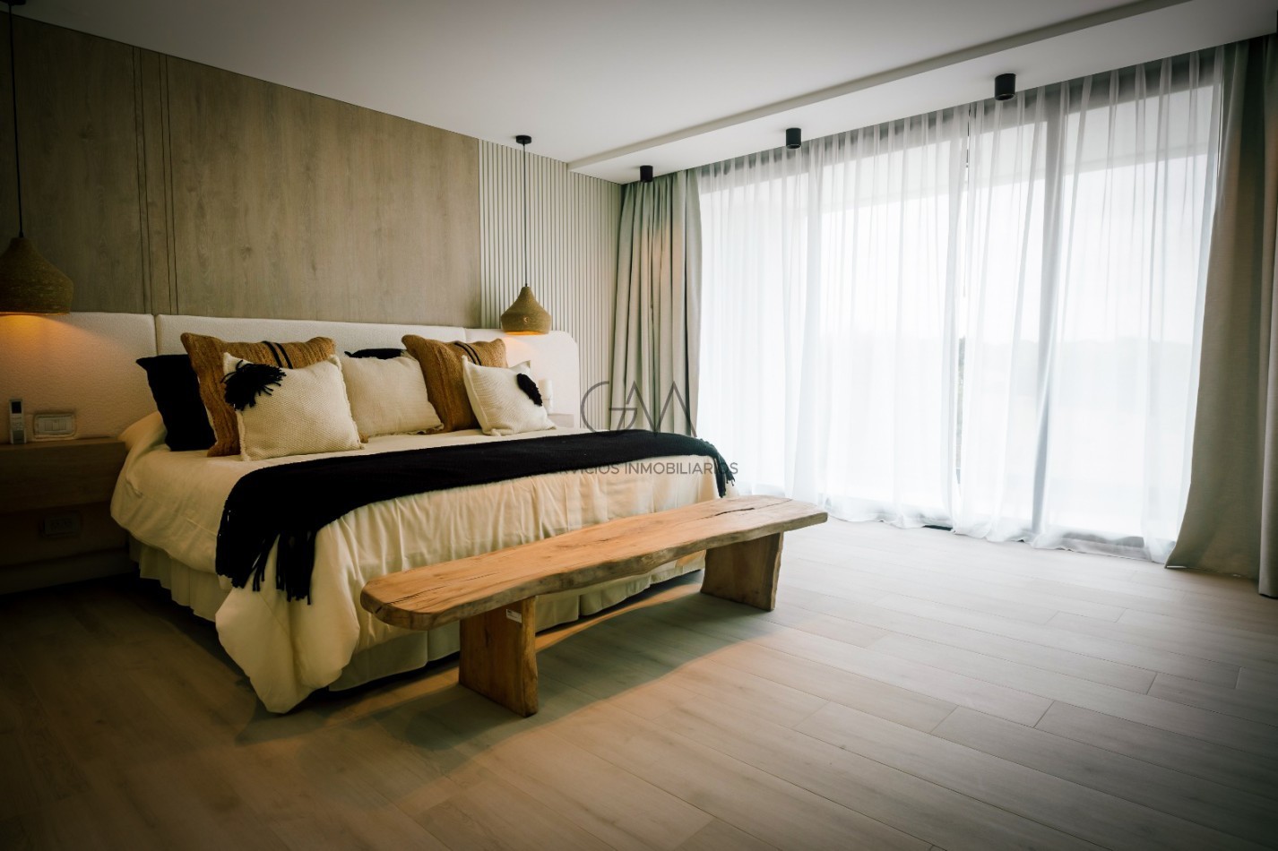 Moderna casa en barrio privado Casonas del Haras